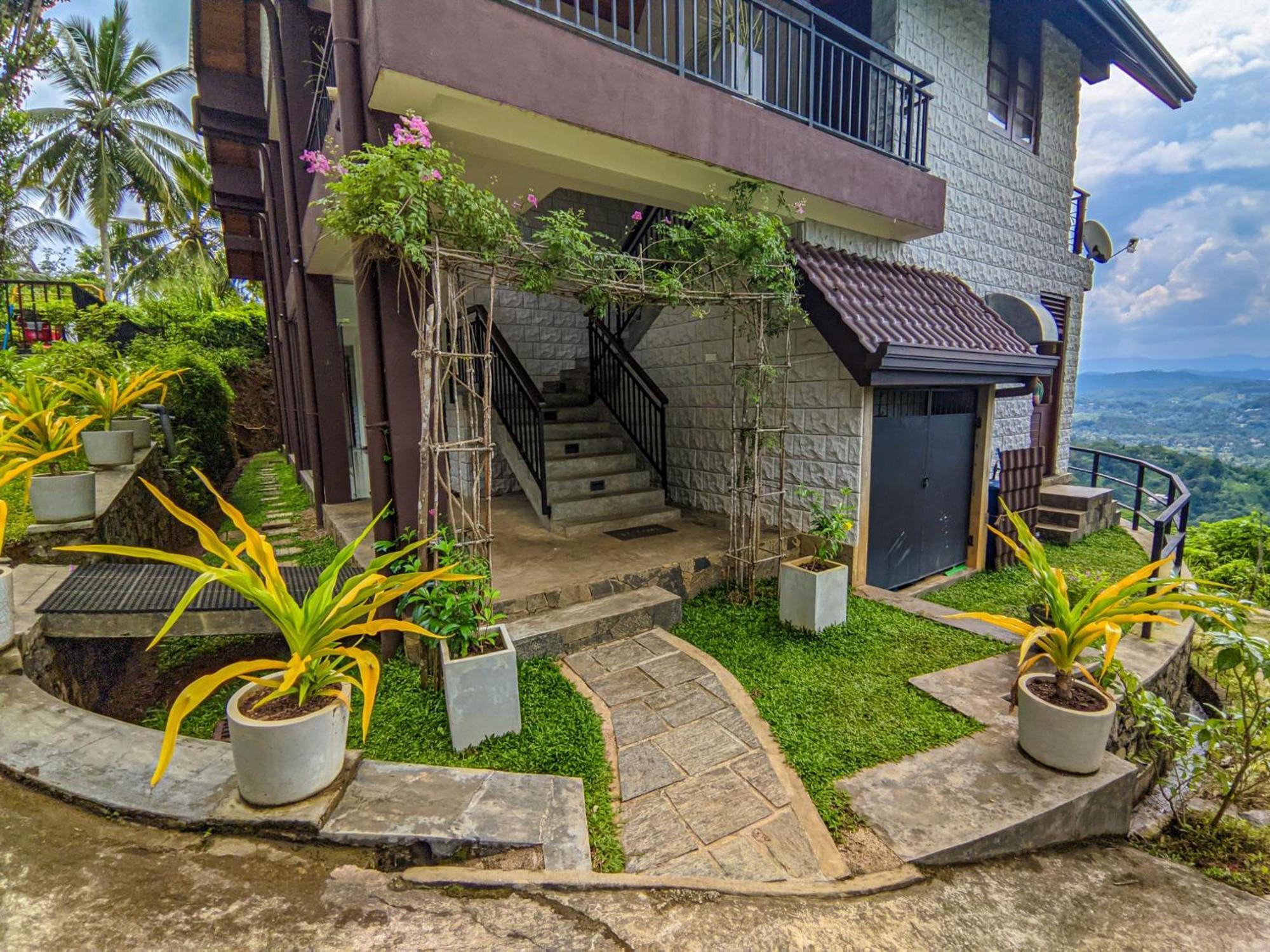 Terrace Cinnamon View ラトゥナプラ エクステリア 写真