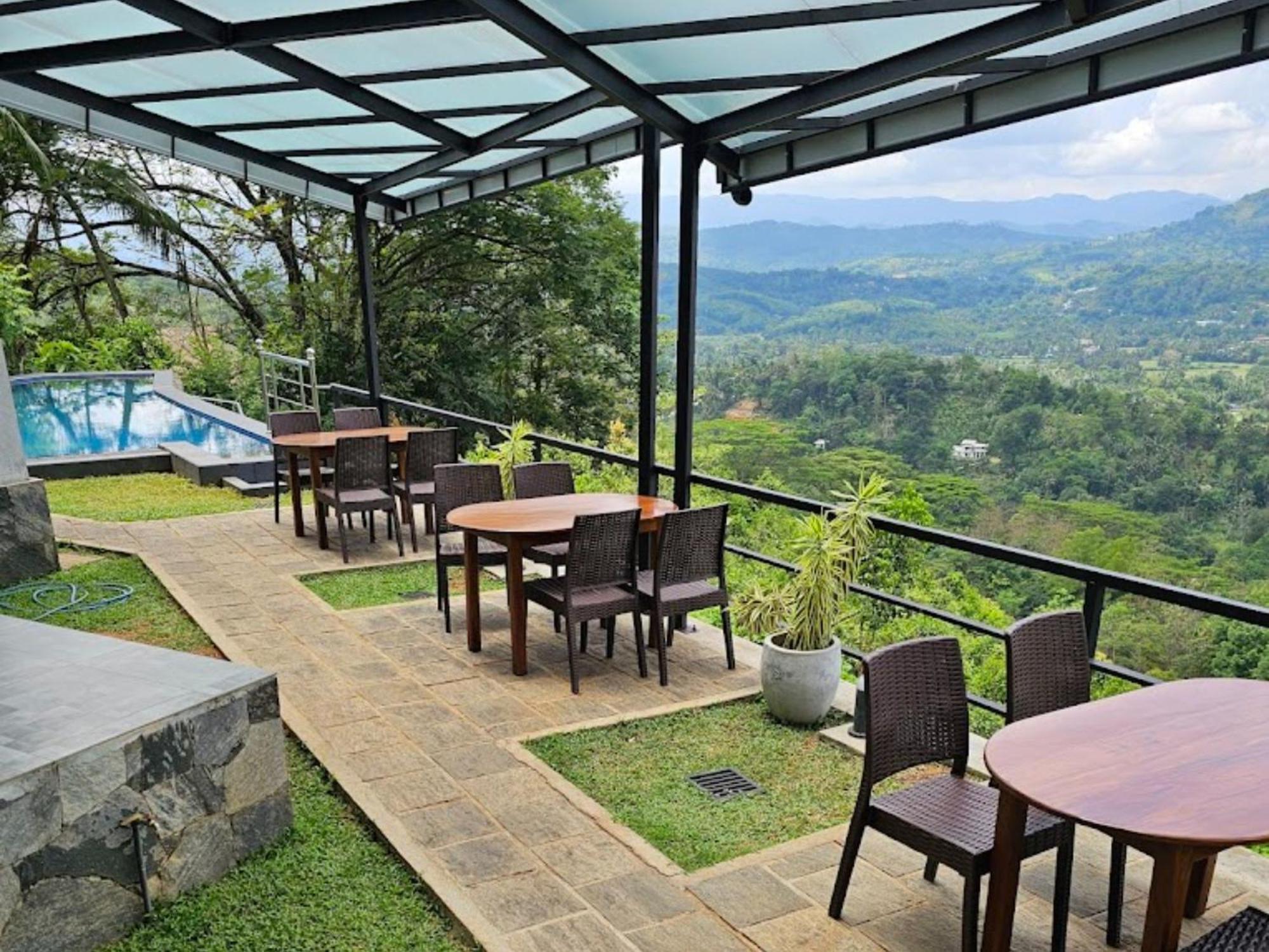 Terrace Cinnamon View ラトゥナプラ エクステリア 写真